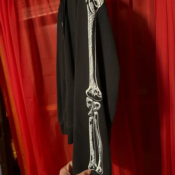 Black Palace hoodie